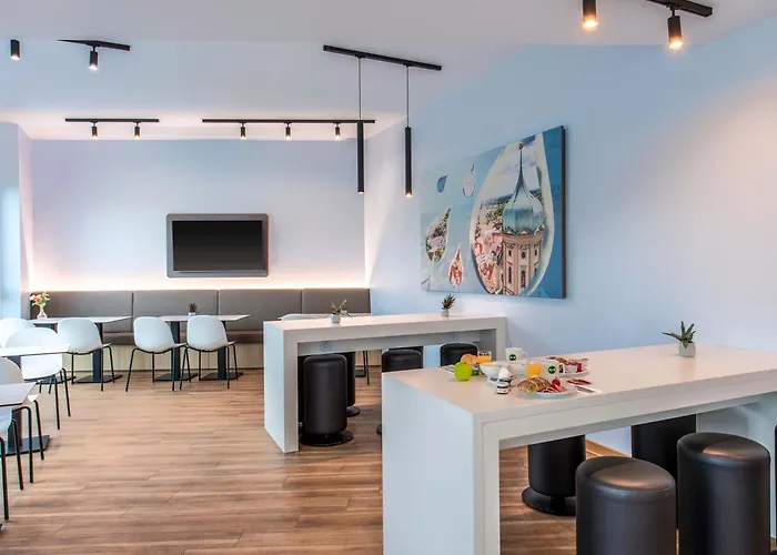 Augsburg-nord Otel 3*