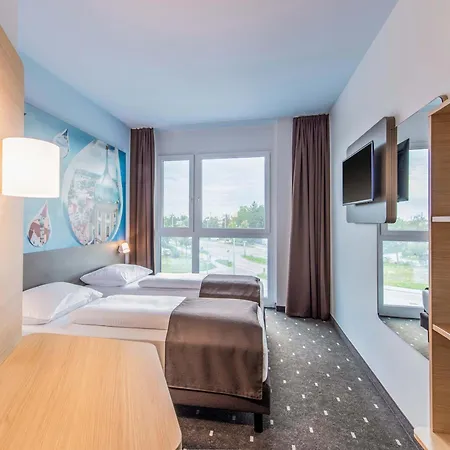 Hotell Augsburg-nord 3*